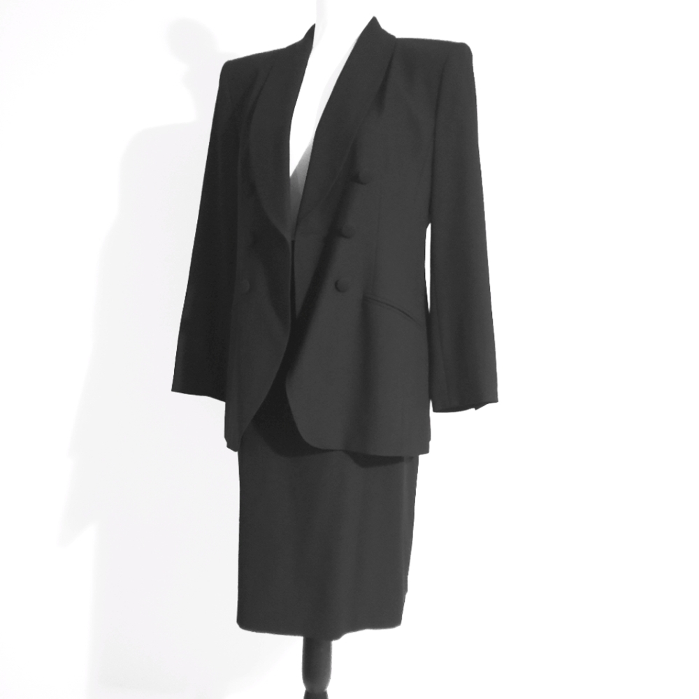 Black Doublebreasted Skirt Suit Size 8 - Picture 13 of 14